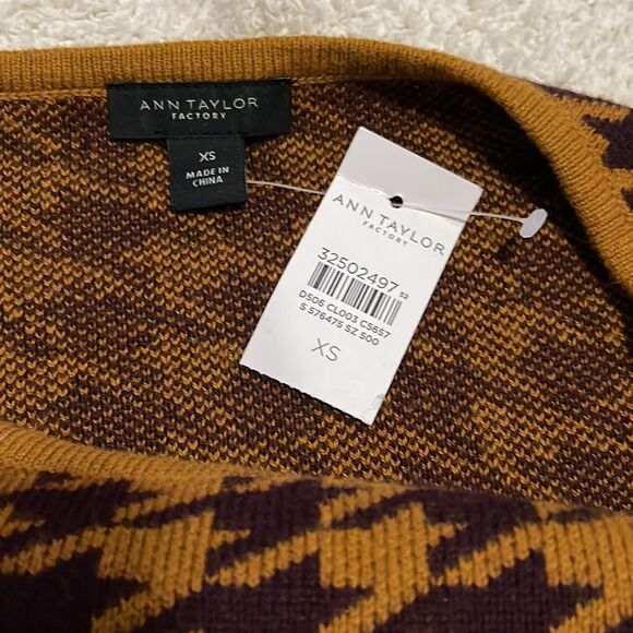 NWT- Ann Taylor - M - Picture 6 of 7